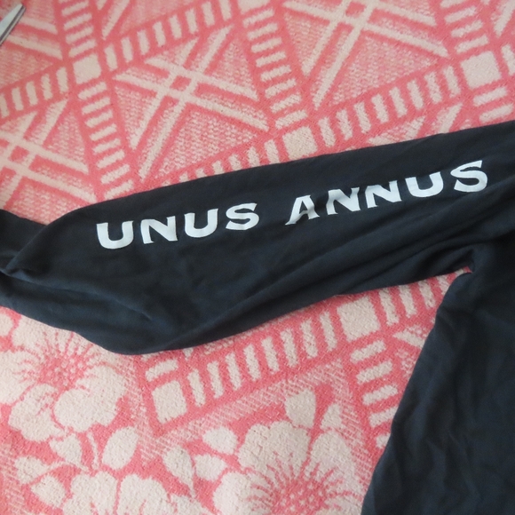Unus Annus Shirt M Memento Mori Founder Skull Timer Hourglass Markiplier Youtube - Picture 4 of 6